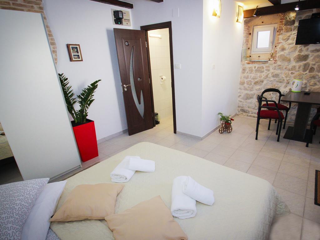 Guest House Vagabundo Imb Split Ngoại thất bức ảnh